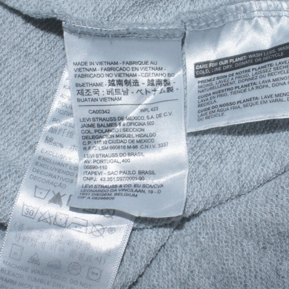 Mens UK Size L Levi's Grey Pullover Hoodie