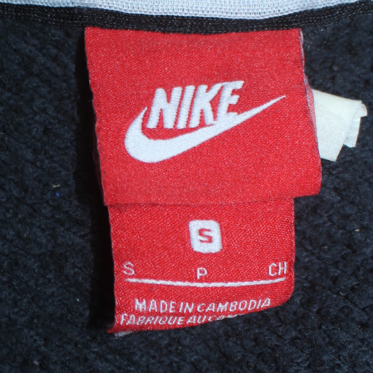 Womens UK Size S Nike Black Pullover Sweatshirt