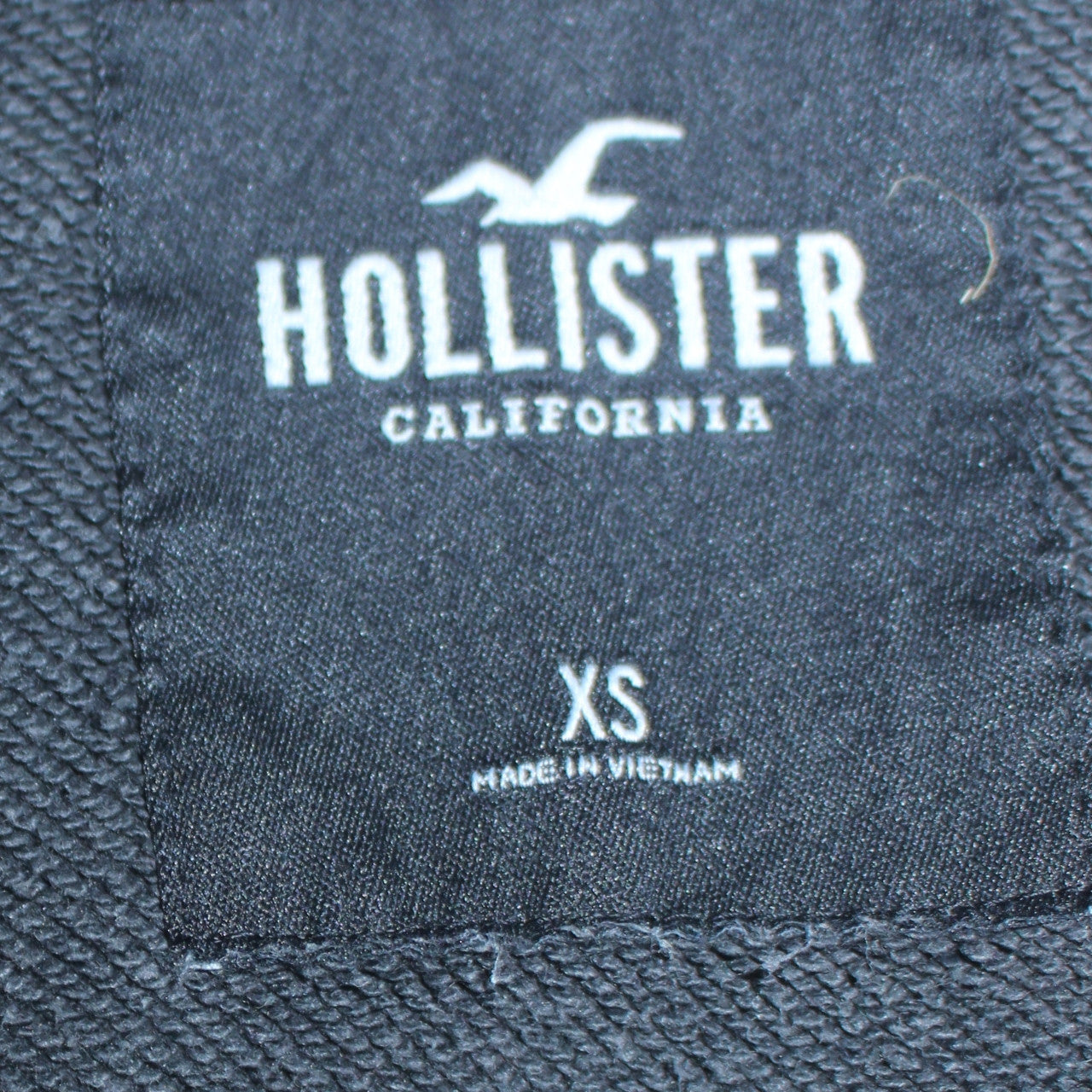 Mens UK Size XS Hollister Black Pullover Sweatshirt