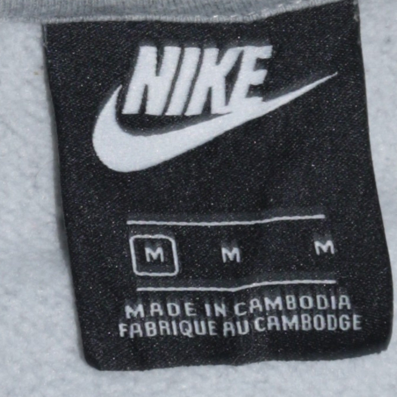 Mens UK Size M Nike Grey Pullover Sweatshirt