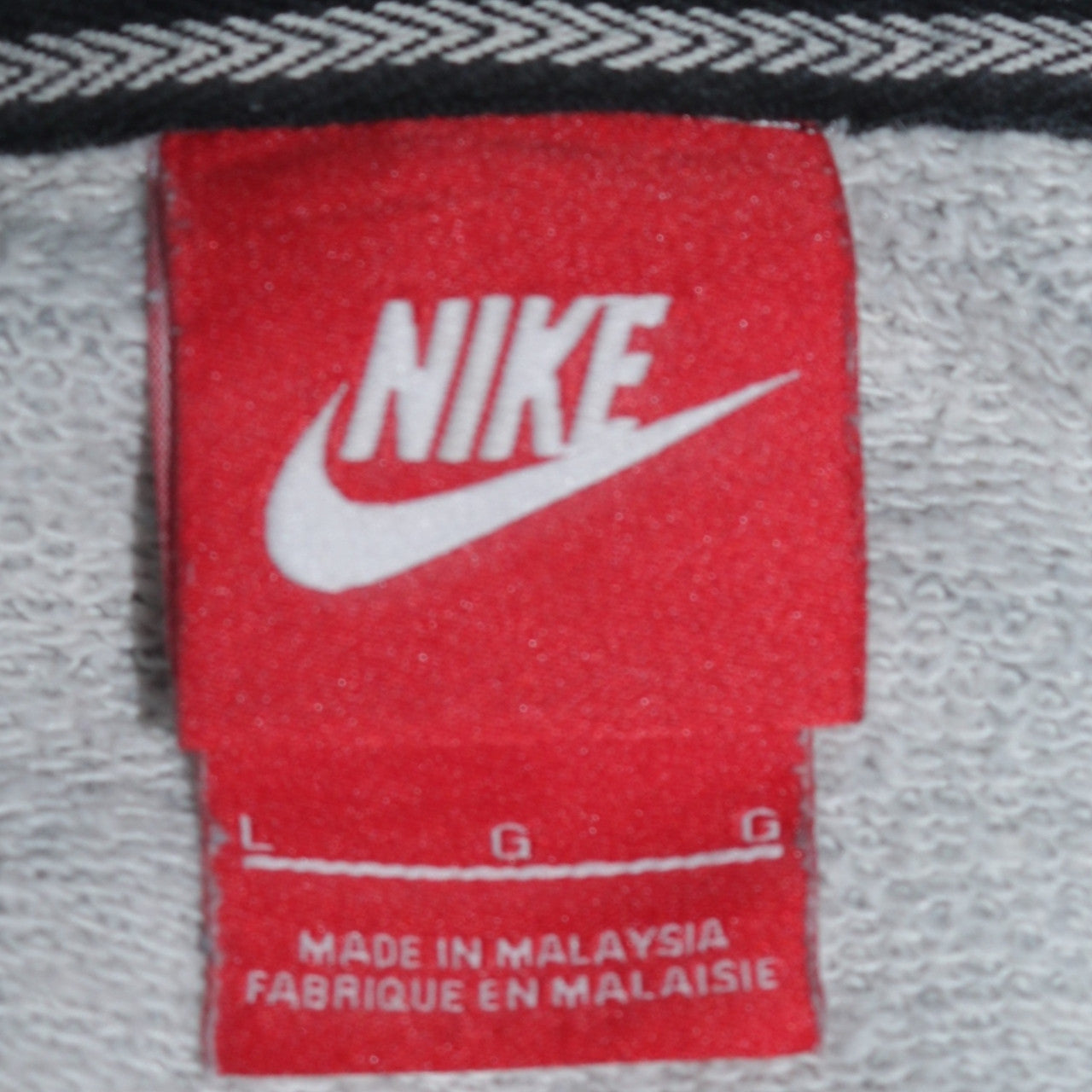 Mens UK Size L Nike Grey Pullover Hoodie