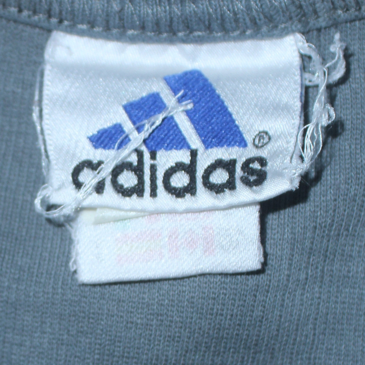 Mens UK Size M adidas Grey Pullover Sweatshirt