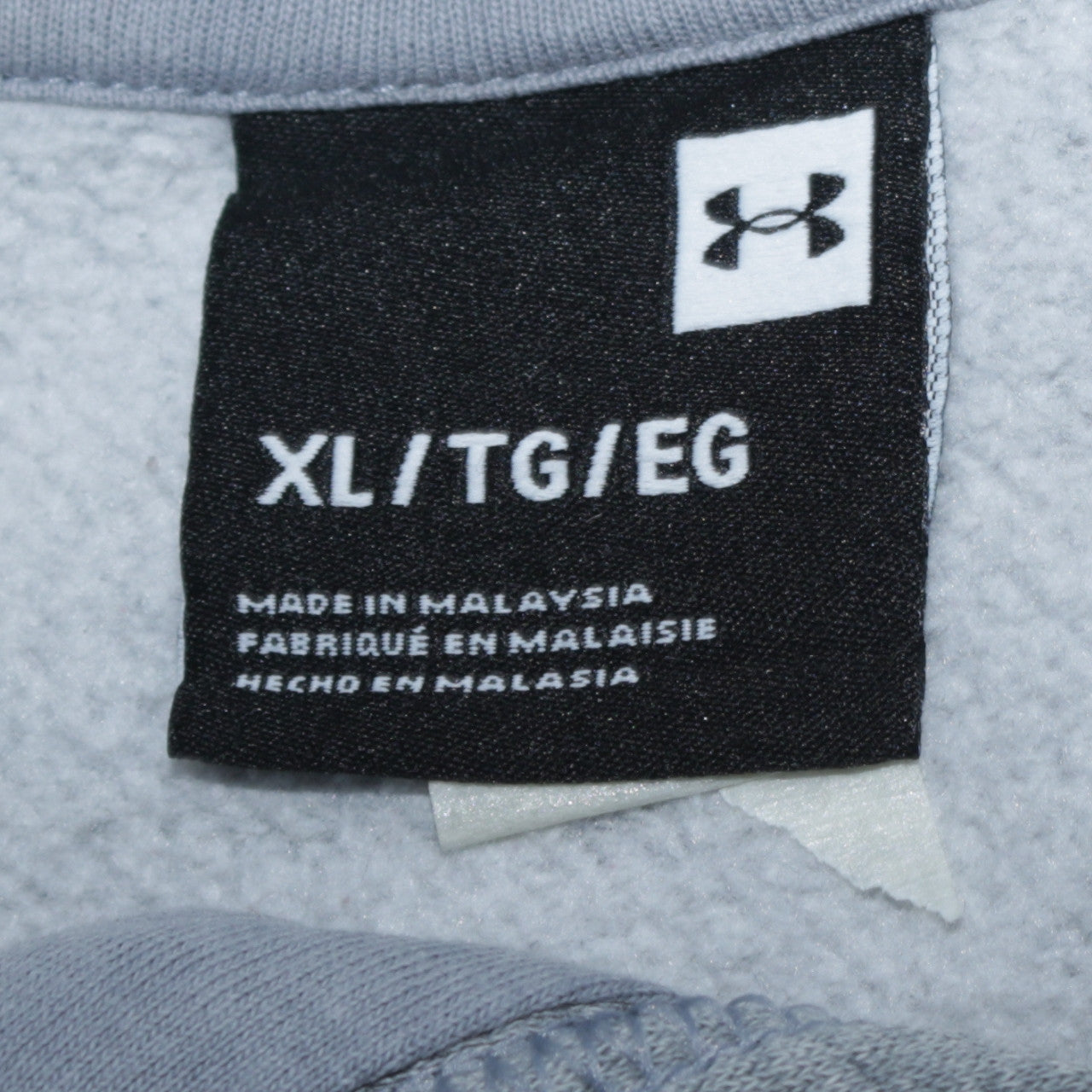 Mens UK Size XL Under armour Grey Pullover Hoodie