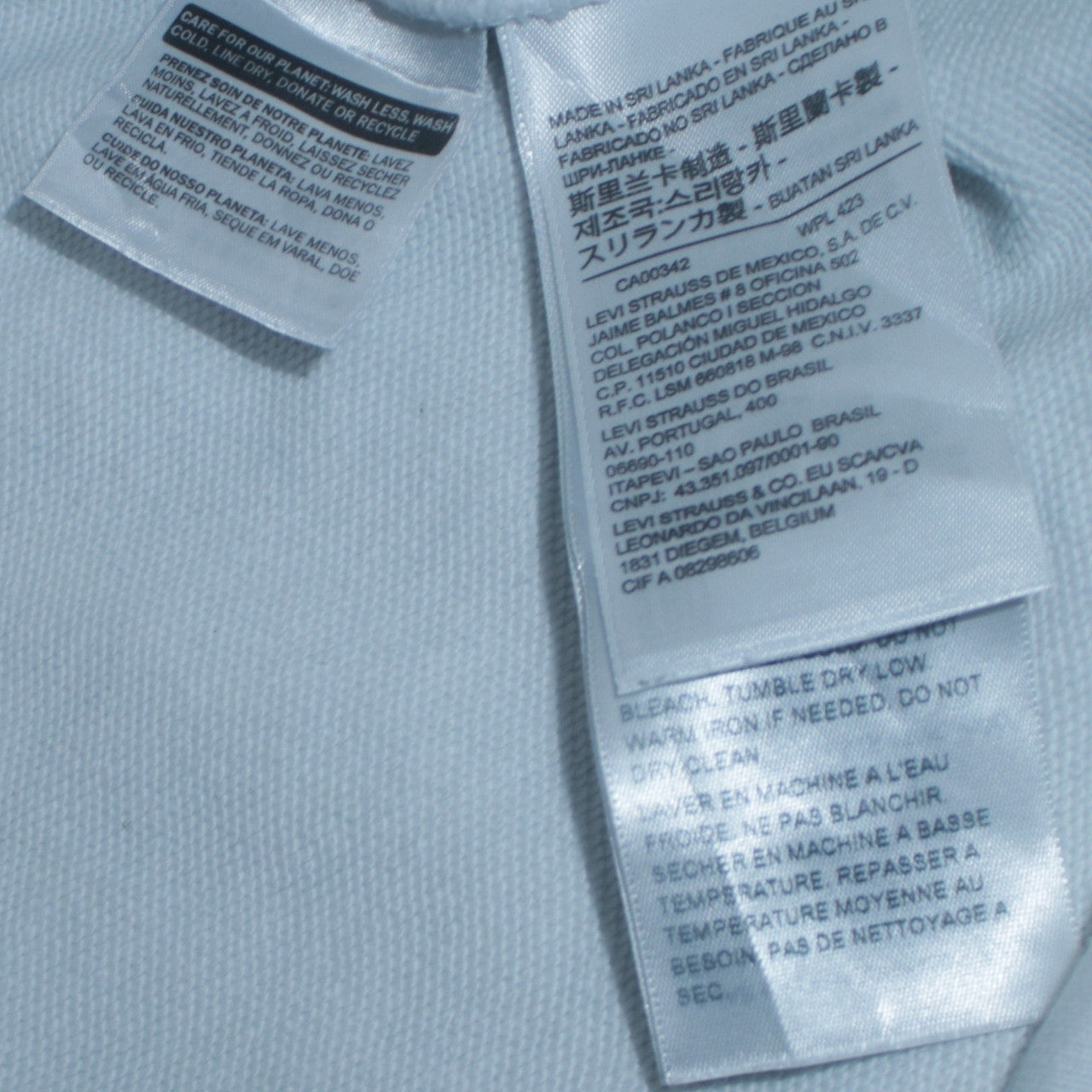 Womens UK Size XS Levi's White Pullover Sweatshirt
