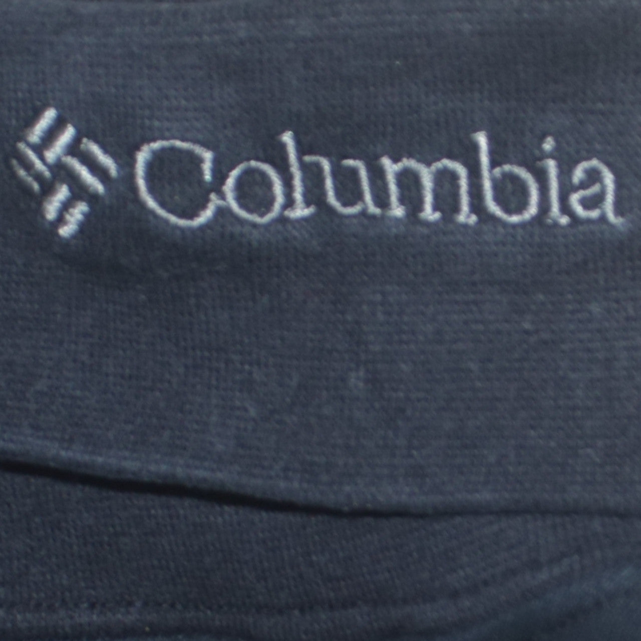 Mens UK Size XL Columbia Black  T-Shirt