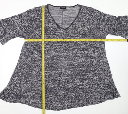 Yours Womens Grey Animal Print Viscose Blend Plus Size 22/24 V-Neck T-Shirt