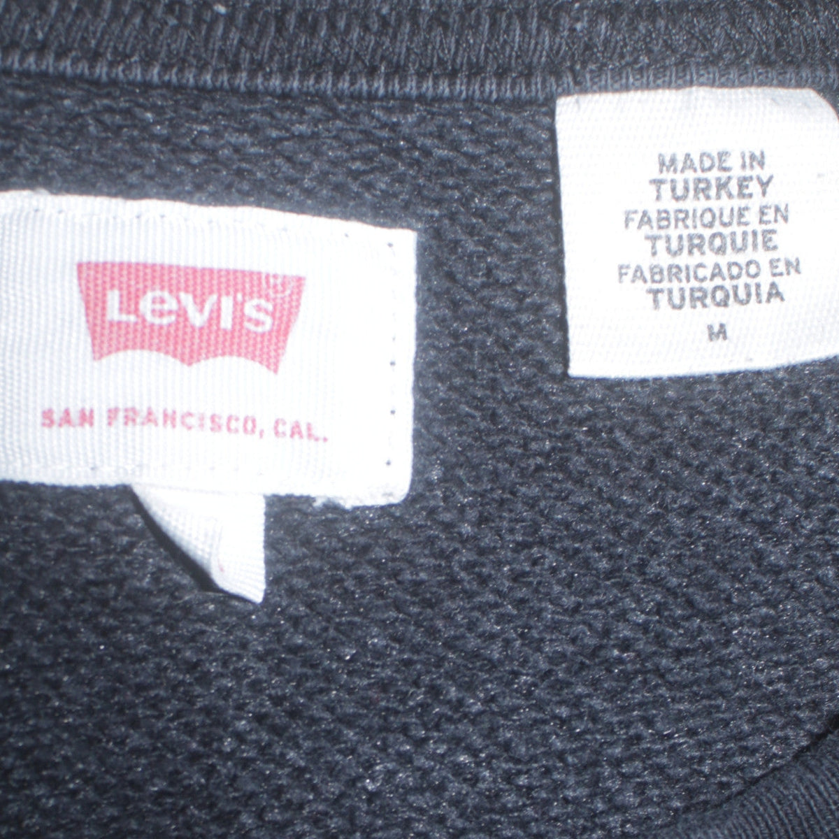Mens UK Size M Levi's Black Pullover Sweatshirt