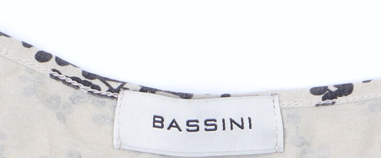 Womens UK Size XL BASSINI Beige Basic T-Shirt