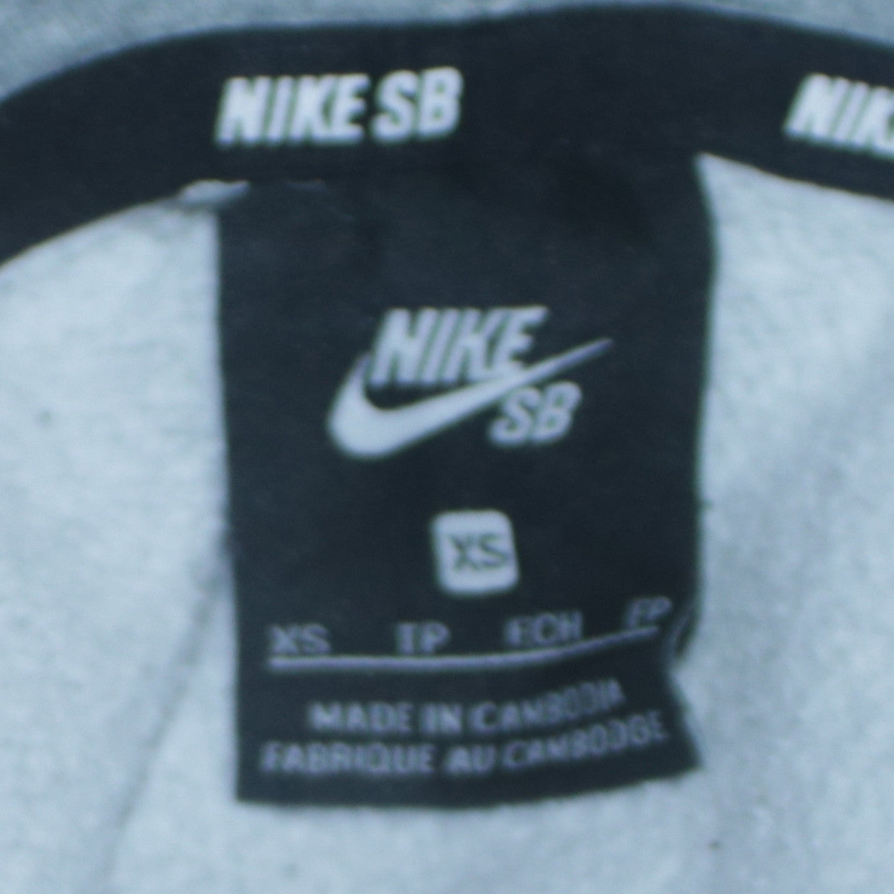 Mens UK Size XS Nike Grey Pullover Hoodie