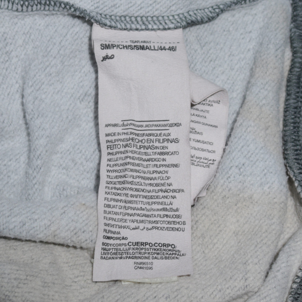 Mens UK Size S Under armour Grey Pullover Hoodie