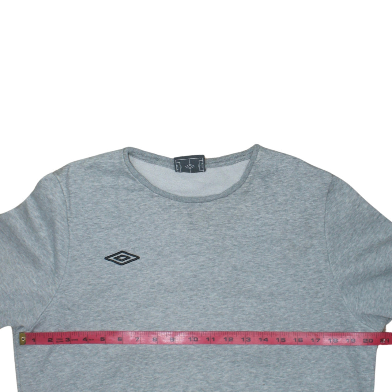 Mens UK Size M Umbro Grey Pullover Sweatshirt
