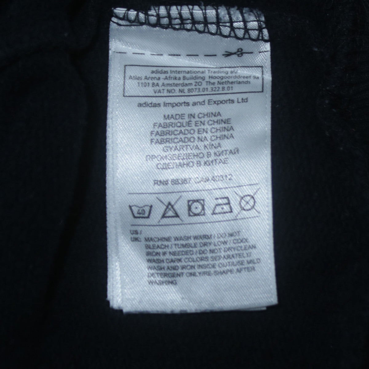 Mens UK Size M adidas Black Pullover Sweatshirt