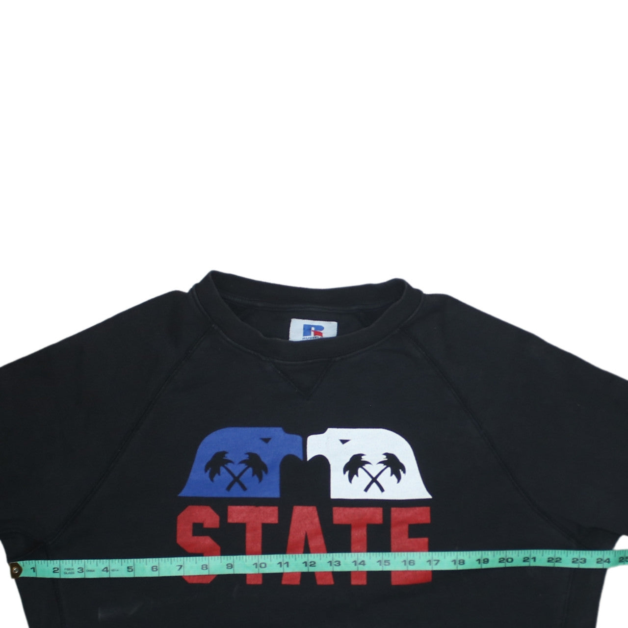 Mens UK Size L Russell Athletic Black Pullover Sweatshirt