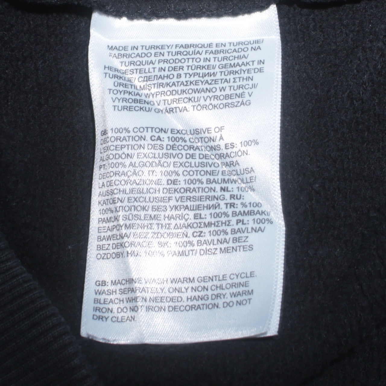 Mens UK Size M The North Face Black Pullover Sweatshirt