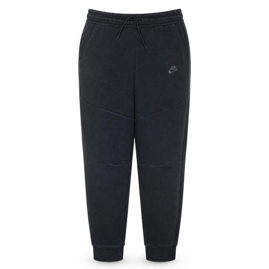 Front view of Nike boys’ black xl fleece jogger sweatpants tapered fit activewear