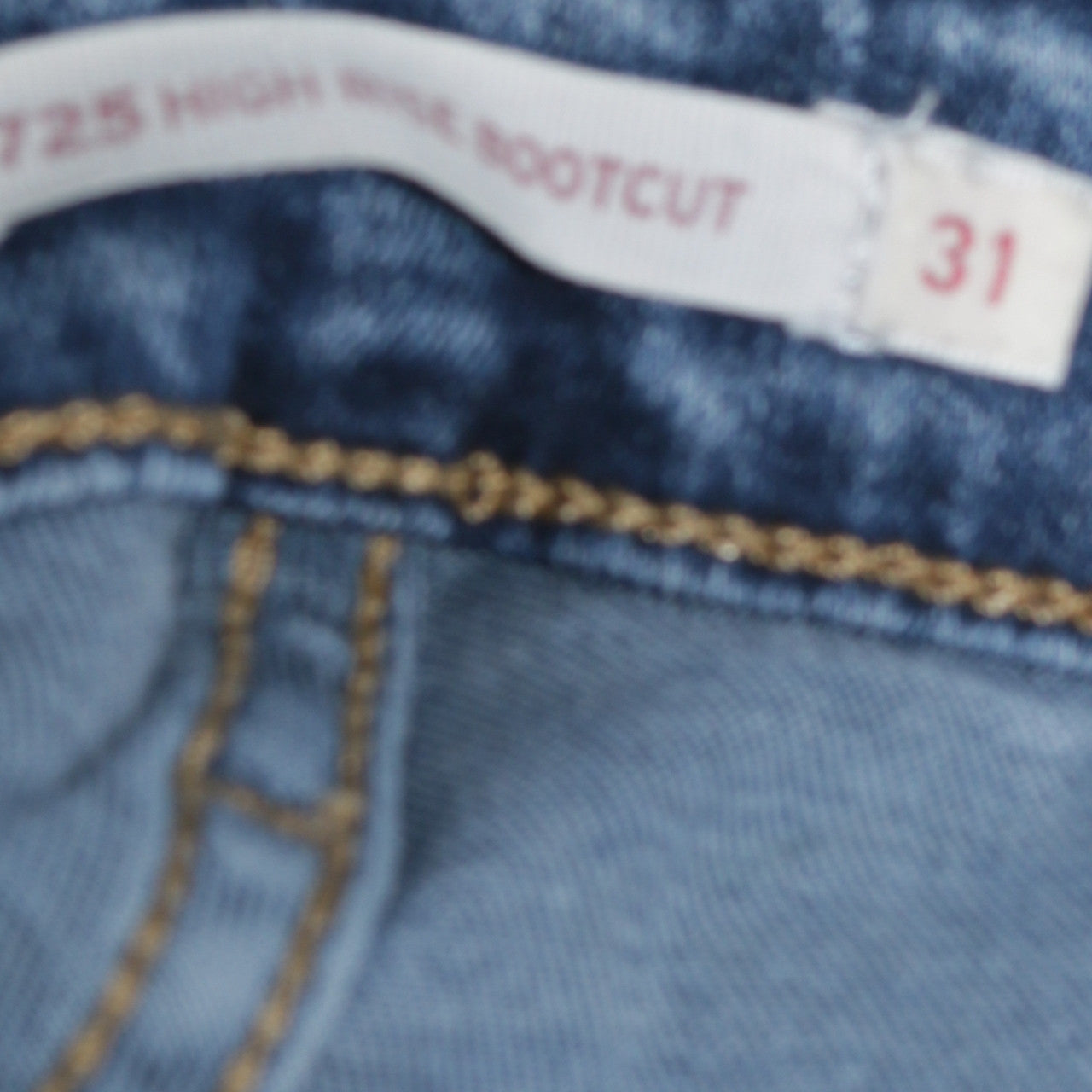 Womens UK Size 31 Levi's Regular Fit Bootcut Blue Jeans