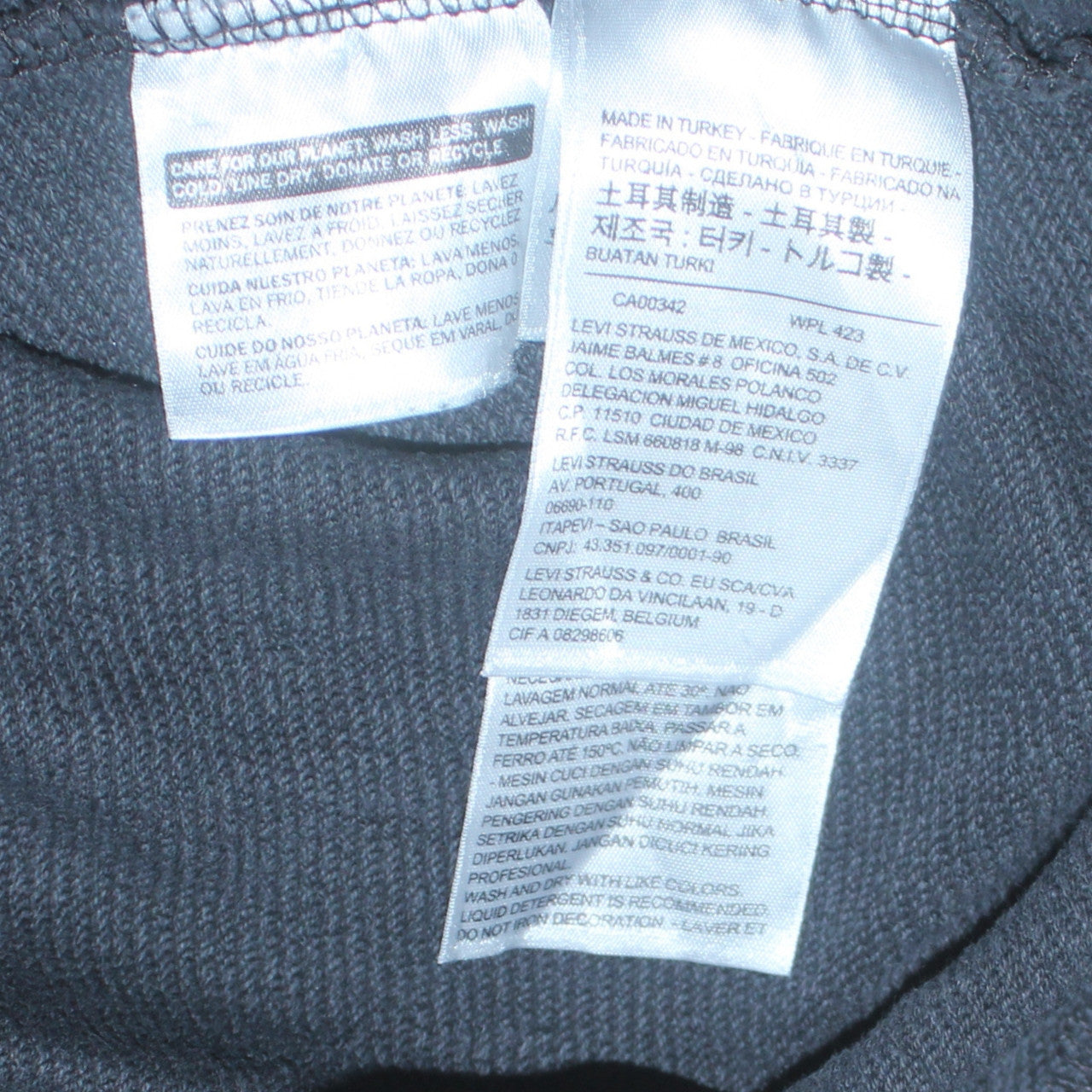 Mens UK Size S Levi's Black Pullover Hoodie