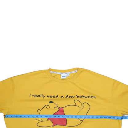 Disney Women's Yellow Winnie the Pooh Graphic Pullover Sweatshirt XL