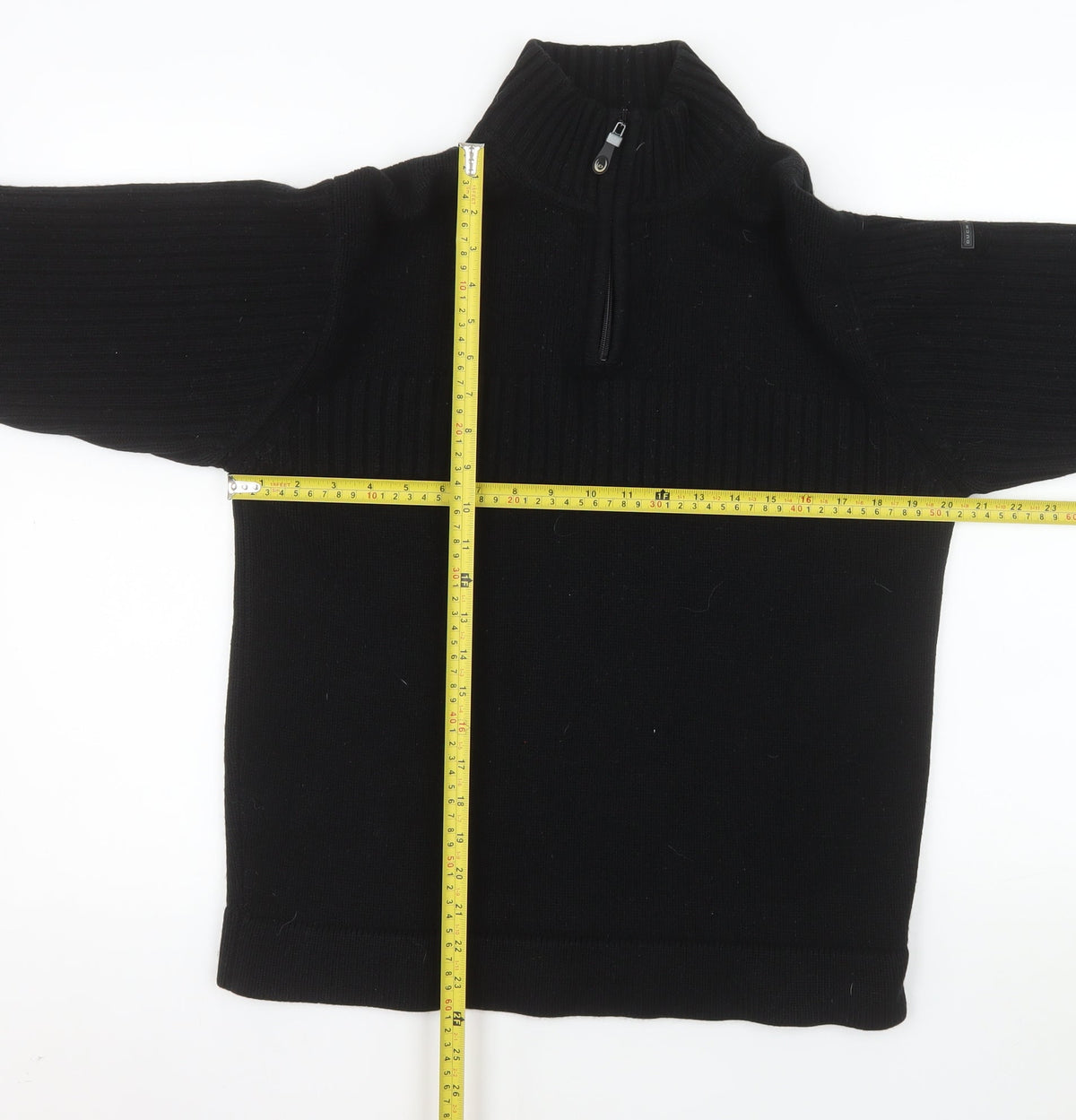 Duck and Cover Men's Black Medium 1/4 Zip Knit Pullover Sweatshirt