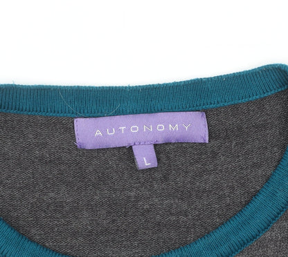 Autonomy Women's Grey Geometric Crew Neck Pullover Jumper Size L