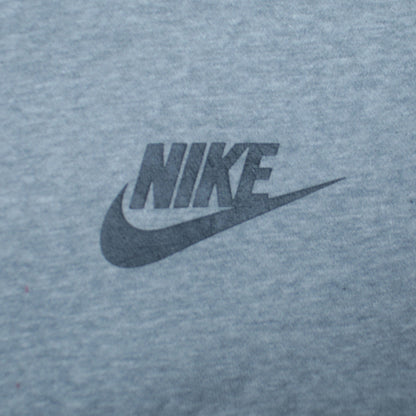 Nike Men’s Grey Pullover Hoodie Size M Sports Fleece Sweatshirt