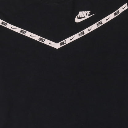 Nike Boys Black XL Sports Logo Cotton Crew Neck T-Shirt