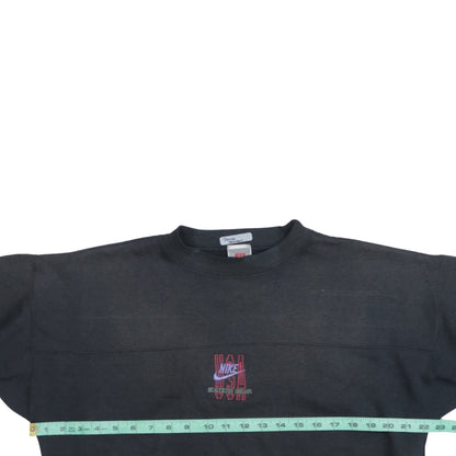 Nike Women's Black Medium Crew Neck Pullover Sweatshirt Embroidered USA Vintage