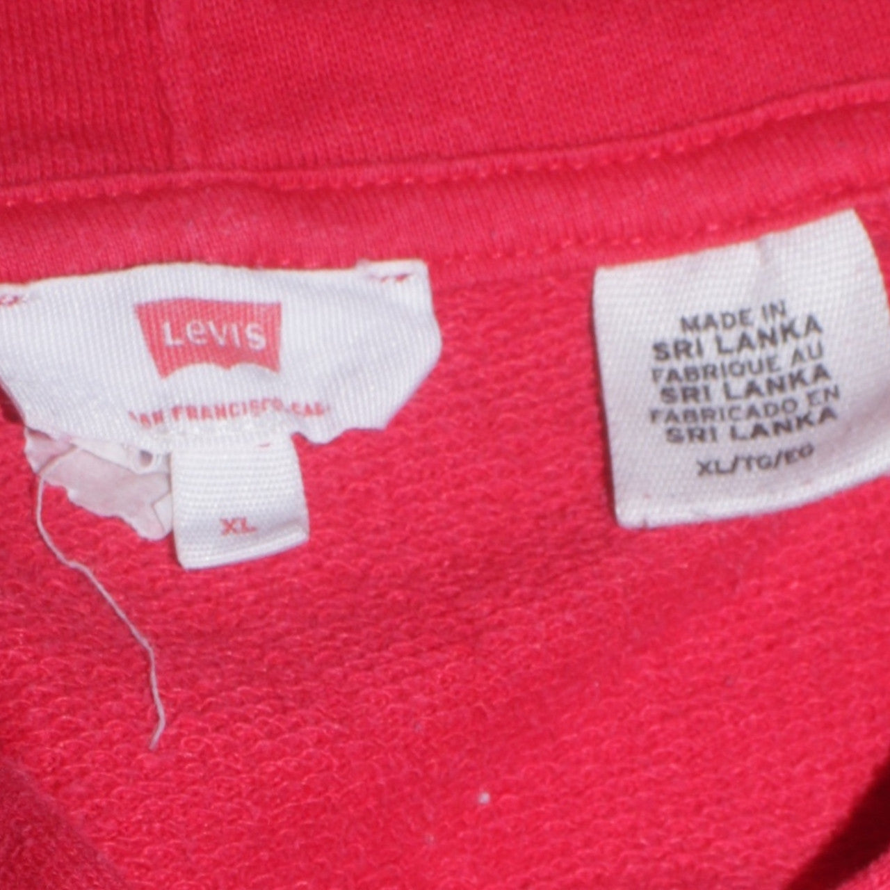 Levi's Men's Red XL Pullover Hoodie with Logo Graphic
