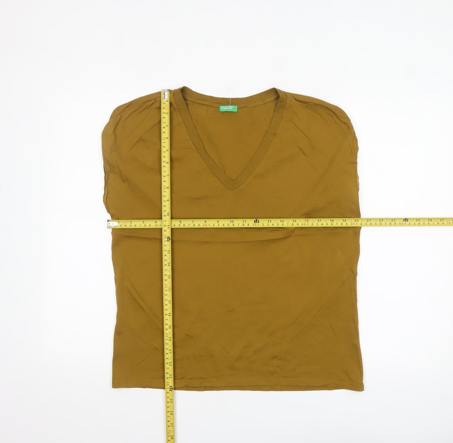 United Colors of Benetton Women’s Brown V-Neck Cotton T-Shirt M