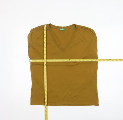 United Colors of Benetton Women’s Brown V-Neck Cotton T-Shirt M