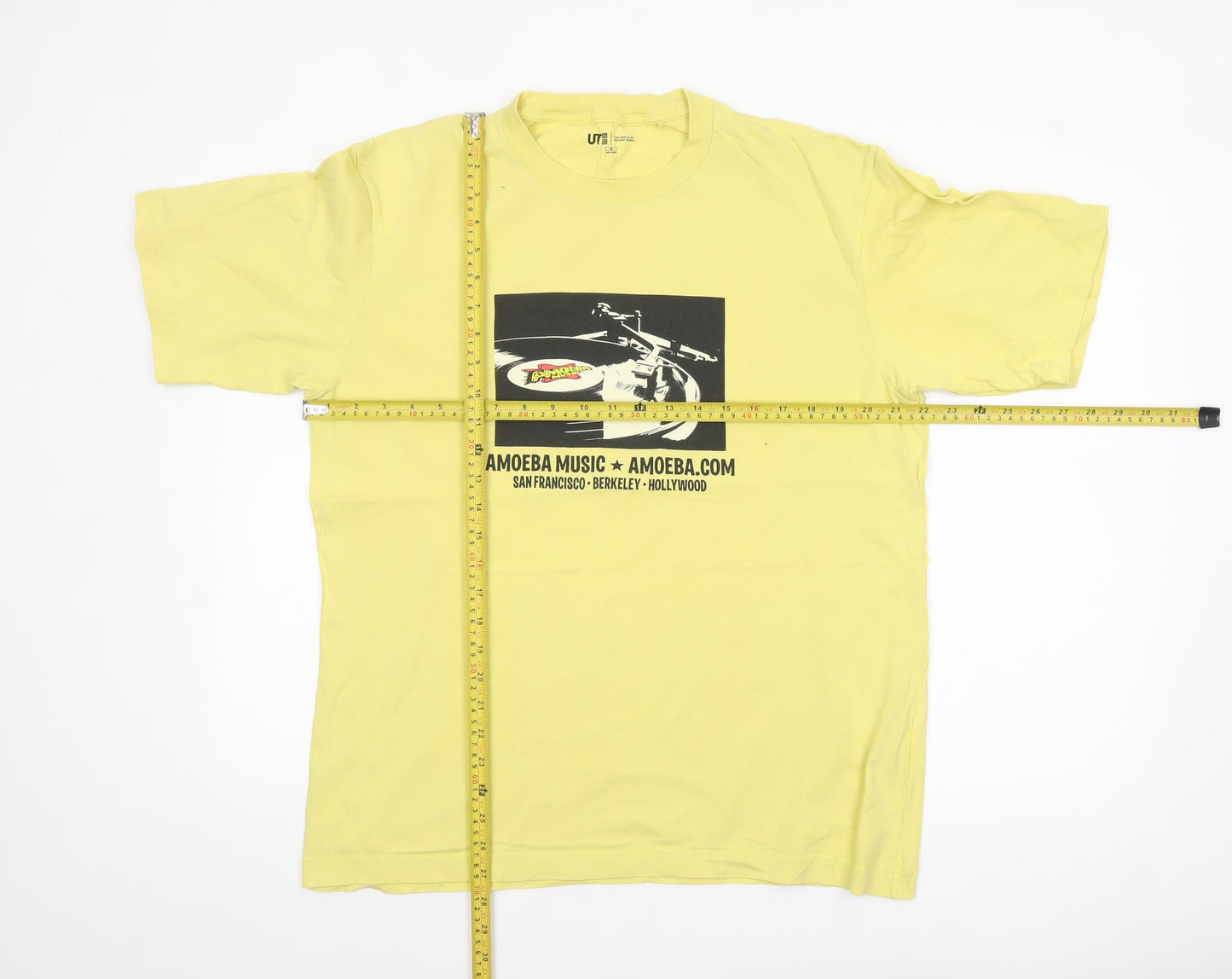 Uniqlo Men’s Yellow Amoeba Music Graphic T-Shirt Size M