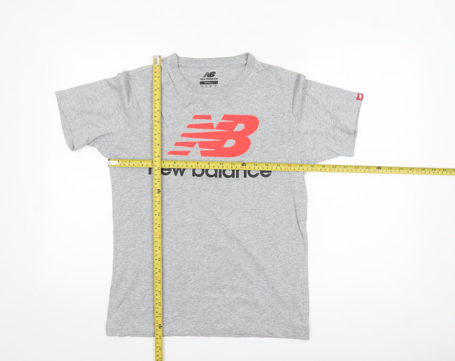 New Balance Men's Grey Short Sleeve Crew Neck Graphic T-Shirt Small