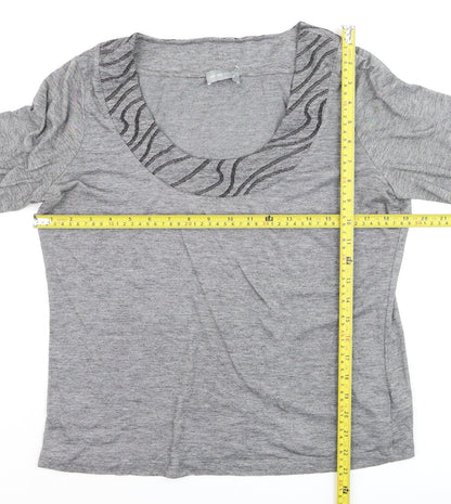 Marks and Spencer Per Una Women’s Grey Scoop Neck 3/4 Sleeve T-Shirt Size 16