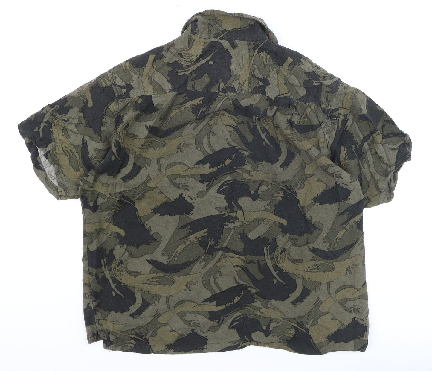Super Massive Men's Green Camouflage Short Sleeve Button-Up Shirt Size M