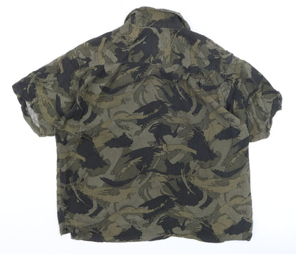 Super Massive Men's Green Camouflage Short Sleeve Button-Up Shirt Size M