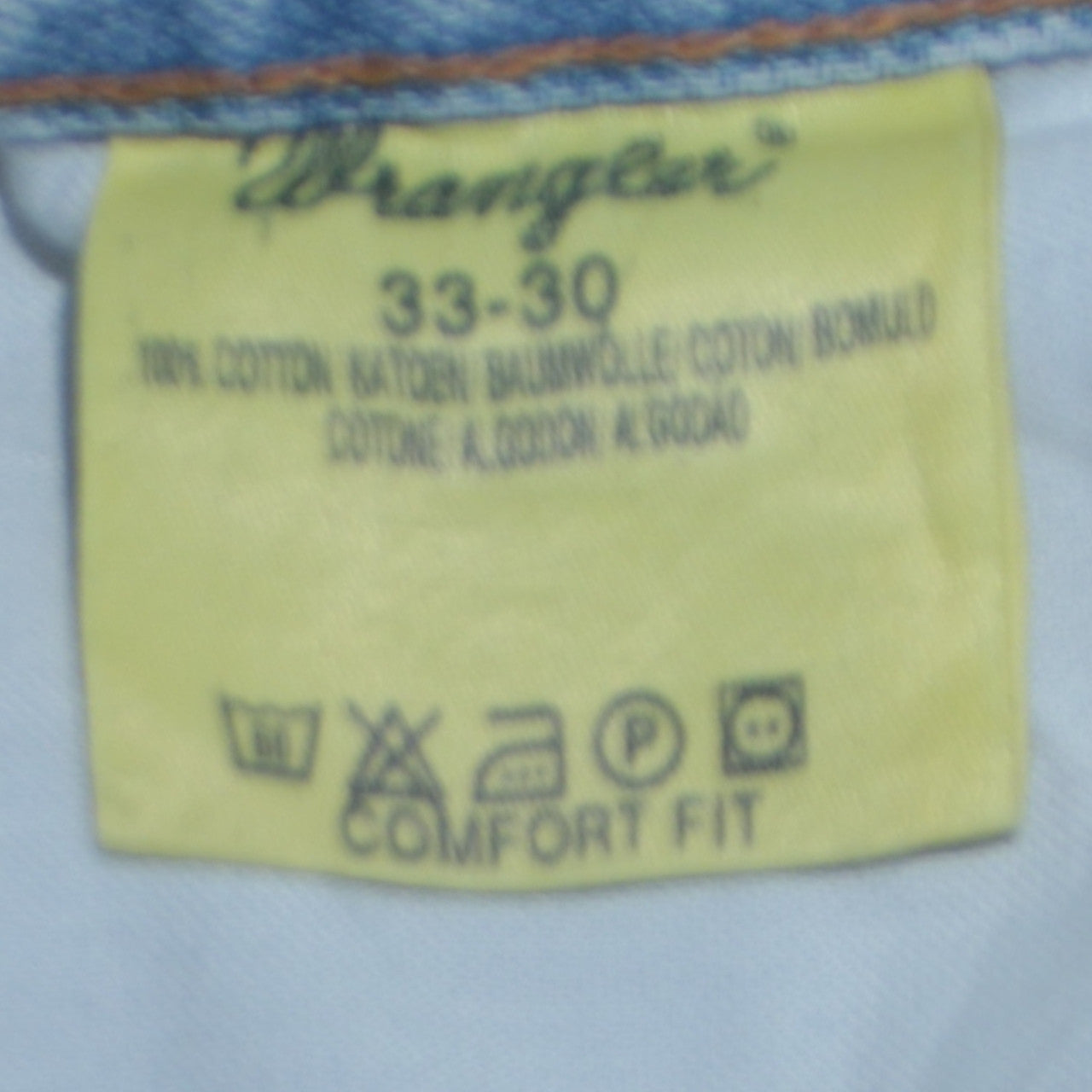Wrangler Men's Blue Light Wash Straight Comfort Fit Denim Jeans 33x30