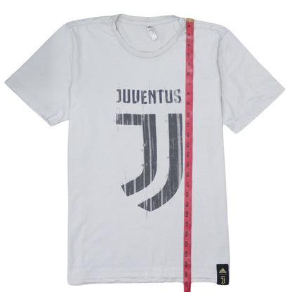 Adidas Men’s White Juventus Graphic T-Shirt Size M Sports Fan Tee
