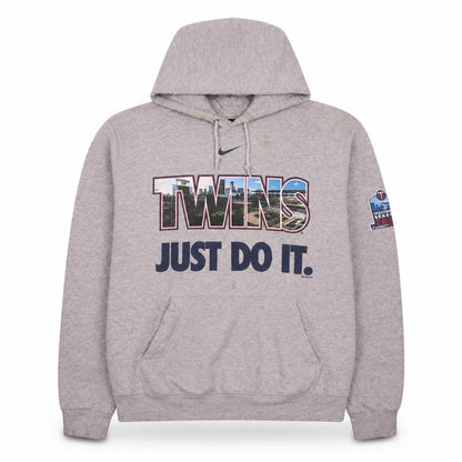 Front view of Nike men’s grey xl pullover hoodie twins just do it sports fleece