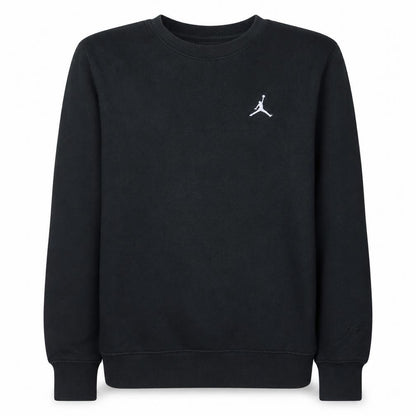 Front view of Jordan boys’ black fleece crew neck pullover sweatshirt 14 years