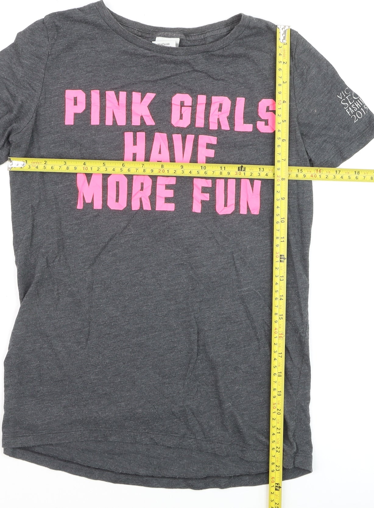 Victoria's Secret PINK Women's Grey XS T-Shirt NYC Fashion Show 2015