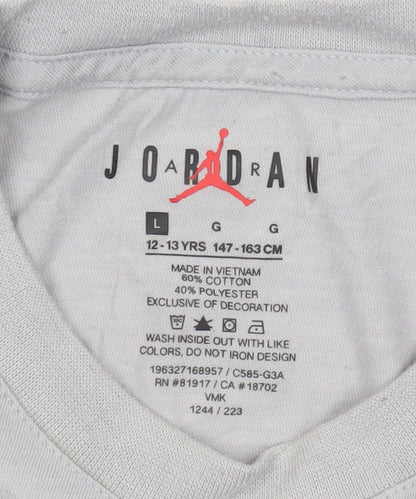 Jordan Boys Grey Air 23 Graphic T-Shirt Size 12-13 Years Crew Neck