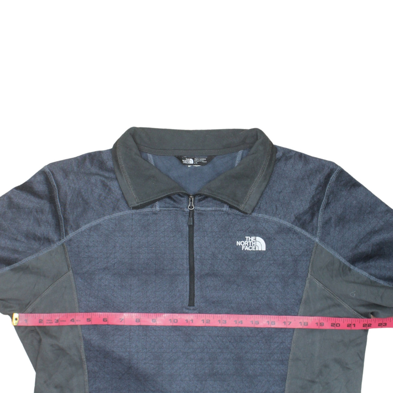 The North Face Men's Blue L Fleece 1/2 Zip Pullover Sweatshirt