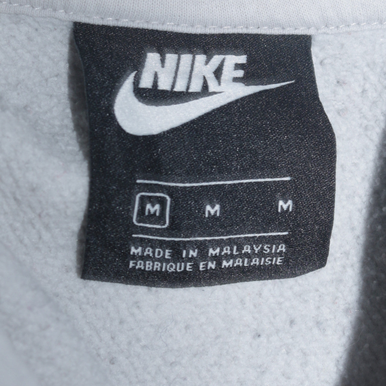 Nike Men's White Pullover Hoodie M Regular Fit Fleece Sweatshirt