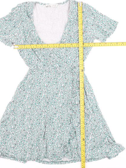 Pull & Bear Women's Green Floral Short Wrap Dress Size 8