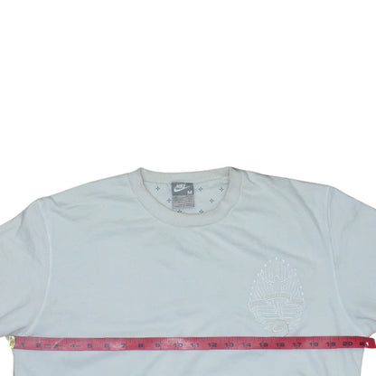 Nike Men's White Embroidered Logo Pullover Sweatshirt M Regular Fit