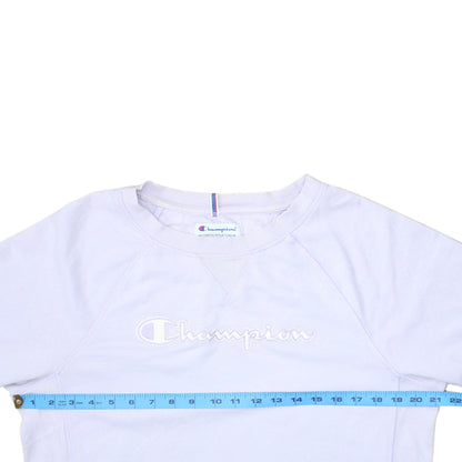 Champion Women’s Lilac Crew Neck Sweatshirt Size M Embroidered Logo