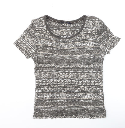 Maine New England Womens Grey Geometric T-Shirt Size 12 Short Sleeve
