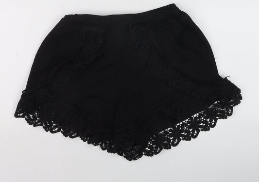 Boohoo Women’s Black Lace Trim Casual Shorts Size 8