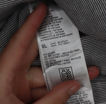 Uniqlo Men’s Grey Striped Crew Neck T-Shirt XL Regular Fit