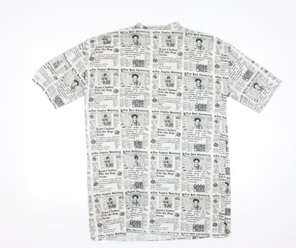 PrettyLittleThing Men’s Black & White Graphic Print Crew Neck T-Shirt XS